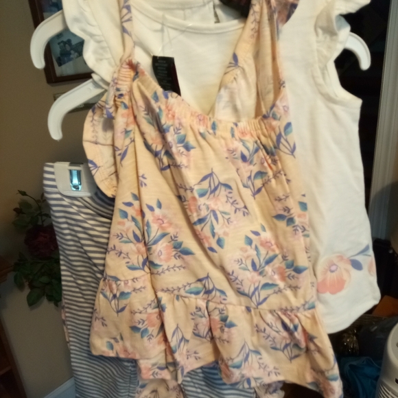 24 months bundle 4 piece new with tags - Picture 4 of 5